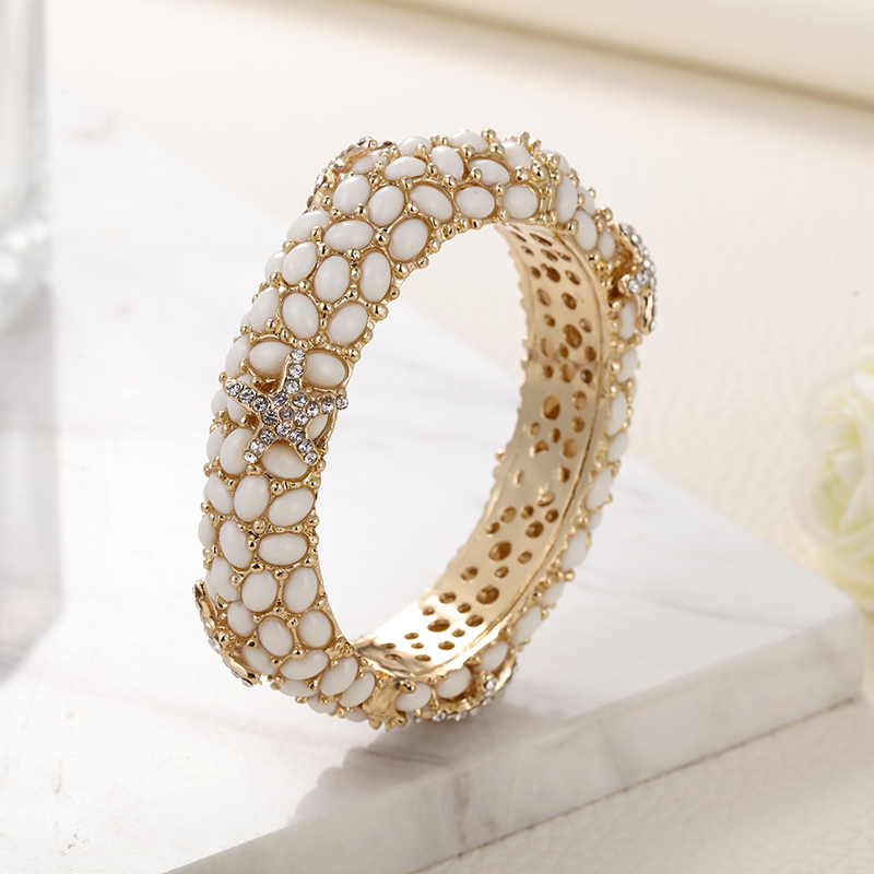 Sally's Paradise Christmas gif - Paradise Jewelry & Watches Llc Miami Photos บทวิจารณ์และราคา