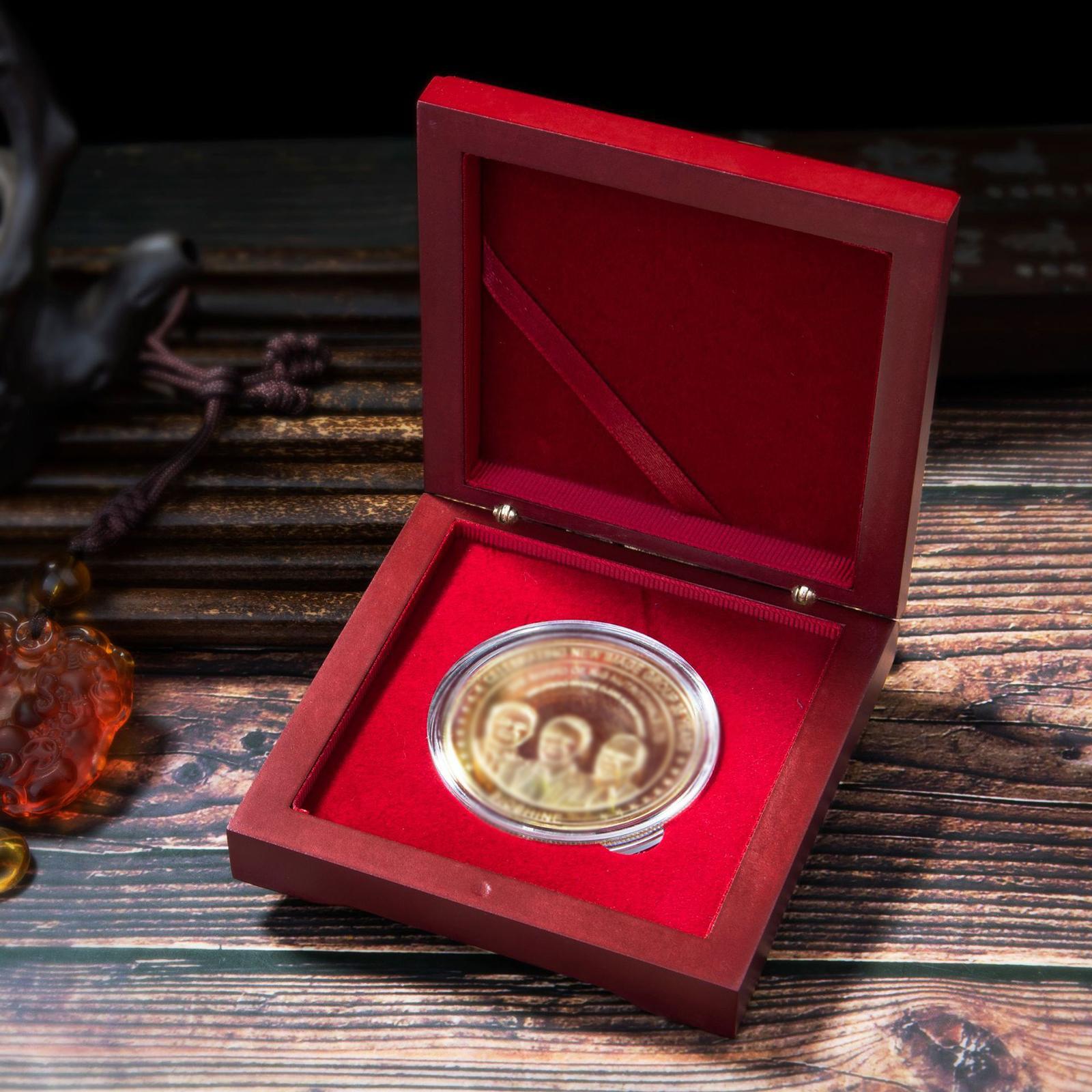 Display Case Ornament Holder D - Collectors Coins Jewelry & Watches Of Smithtown Photos บทวิจารณ์และราคา