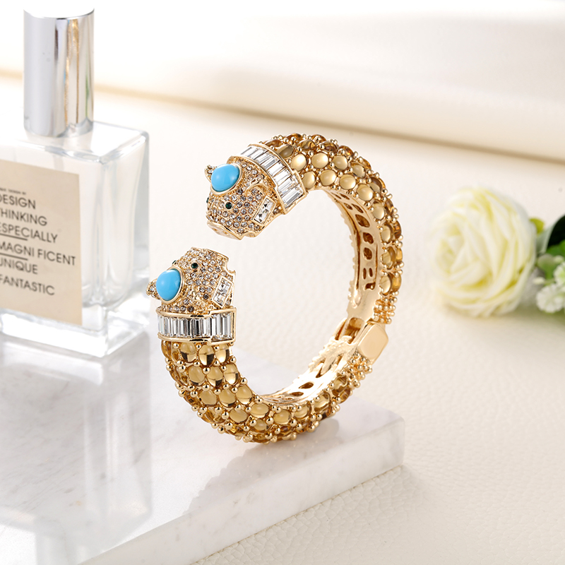 Sally's Paradise Animal Bracel - Paradise Jewelry & Watches Llc Miami Photos บทวิจารณ์และราคา