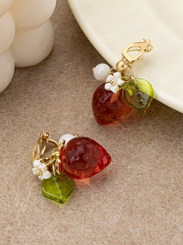 Cute Stberry Fruit Ear Cuffs f - Ear Cuff No Piercing บทวิจารณ์และราคา