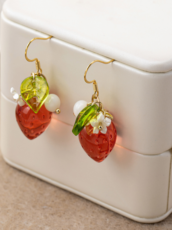 Cute Stberry Fruit Ear Cuffs f - Ear Cuff No Piercing บทวิจารณ์และราคา