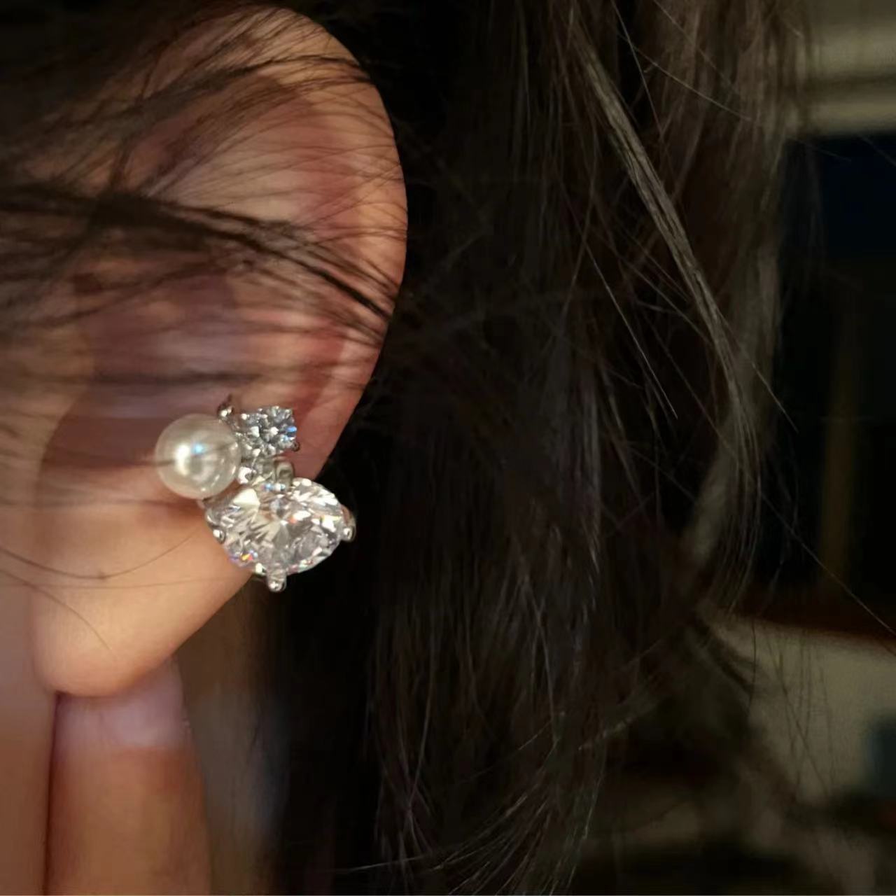 1Pcs Shiny Imitation Pearl Zir - Ear Cuff No Piercing บทวิจารณ์และราคา