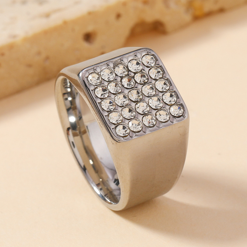 14mm Delicate Shiny Cubic Zirc - Moissanite Ring บทวิจารณ์และราคา